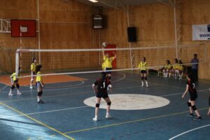 Se invita a niños y jóvenes a participar del “Taller de Voleibol de Verano 2020”