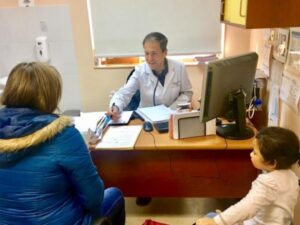 Salud fija rondas médicas con Fundación Acrux entre abril y mayo de este año