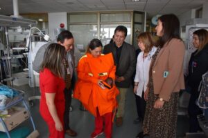 Áreas de Maternidad y Unidad de Paciente Crítico Neonatal se refuerzan con nuevos insumos