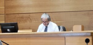 Juez trasladado de Rapa Nui tras incendio de tribunal ahora toma audiencias en Punta Arenas