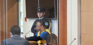 Justicia impone 12 años de cárcel a depravado que vendaba ojos a su  pequeña hija para violarla