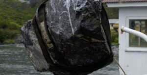 Rocas de caliza buscan acercar el Archipiélago Madre de Dios a la comunidad