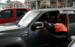 Futuro incierto para tarjeteros debido a cambio de concesión en servicio de cobro de estacionamientos
