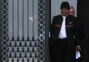 Candidato y partido de Evo Morales lideran preferencias de votos