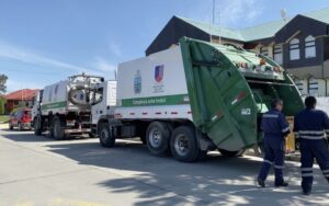 Porvenir contará con dos modernos camiones para labores de aseo