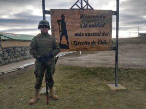 En la UCI permanece internado soldado conscripto que recibió herida a bala
