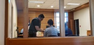 Funcionarios PDI arrestaron a un  individuo que intentaba venderles droga