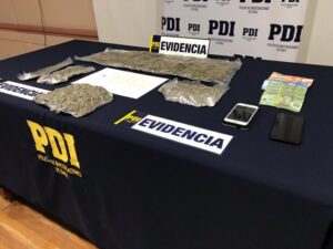 Sujeto a juicio arriesgando 7 años de cárcel por ingresar marihuana y éxtasis a la región