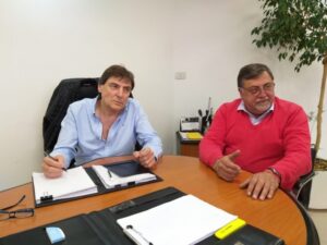 Camioneros chilenos, argentinos y alcalde de Punta Arenas se unen contra tasa especial en Río Gallegos