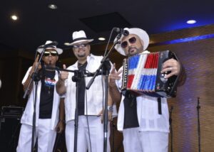 Fulanito presentará su distinguido estilo musical esta noche y hará bailar al público