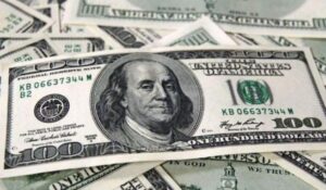 Dólar pulveriza todos los registros