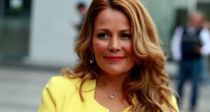 Sueldo de Cathy Barriga subió un 19% este 2020 tras cambio de grado: se ubica entre los top de la RM