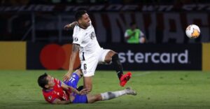 Mal debut de los albos: Colo Colo cayó ante Wilstermann por Copa Libertadores