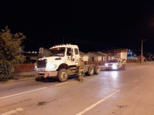Fuerzas Armadas intensificaron fiscalizaciones durante cuarta noche de toque de queda