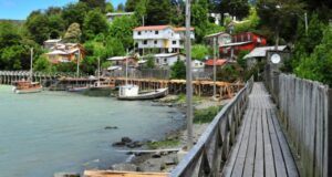 Caleta Tortel: el paradisíaco destino turístico en la Patagonia que se encuentra en cuarentena