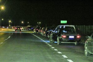 Las carreras y verdaderas fiestas tienen cansados a los vecinos de la Costanera