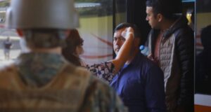Comenzaron a regir las aduanas sanitarias: Fuerzas Armadas regularán tránsito aéreo y terrestre