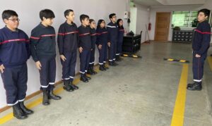 Diecinueve años conmemoró  brigada juvenil de la Pompe France
