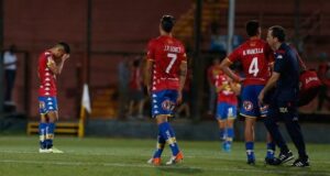 Unión Española anunció rebaja de sueldos para plantel y funcionarios