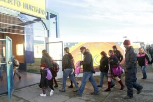 Solo el 9% de los contagiados por Covid-19 en Magallanes son menores de 20 años