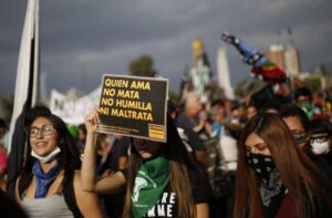 Sernameg pidió a juzgados extender medidas cautelares por violencia intrafamiliar
