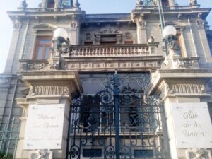 Turismo regional detenido en Semana Santa