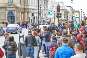 Psicólogo explica comportamiento en personas con mayor cantidad de contagios de Coronavirus