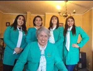 Damas de Verde realizó importante donación de pañales a Unidad de Paciente Crítico del Hospital Clínico