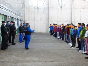Gendarmería entregó mascarillas a la población penal de la Región de Magallanes