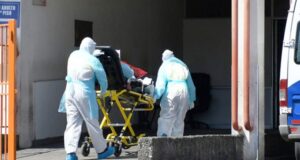 Dan a conocer criterios para dejar de considerar infectante a un paciente