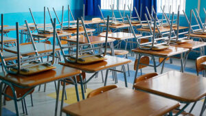 Municipio y Colegio de profesores se cuadran: critican vacaciones de invierno y fecha de retorno a clases