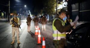 Nuevo récord de infractores al toque de queda: 782 en todo el país, cifra más alta desde su inicio