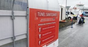 Suspenden uso de túnel sanitizador tras detectarse aplicación de un químico no validado para personas
