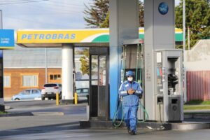 Ventas de bencina cayeron hasta un 90% en Punta Arenas
