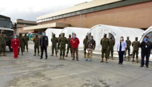 Ejército realizó entrega domos donados por  Mina Invierno