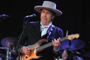 Llega un nuevo disco de Bob Dylan en medio de la pandemia
