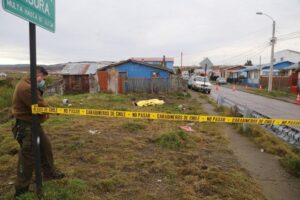Encuentran cuerpo de hombre al interior de sitio eriazo en población Nueva Horizonte