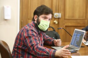 Diputado magallánico dio a conocer propuesta de Renta Básica de Emergencia