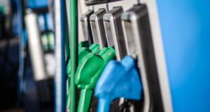 ENAP pronostica séptima baja consecutiva en precio de bencinas y diésel: GLP registraría un alza