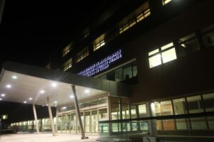 Ocupación de camas UCI en Magallanes llega a 48,7% y continúa siendo una de las más bajas del país