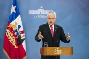 Promulgan ley de la rebaja a la dieta parlamentaria