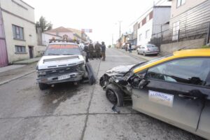 Taxista resultó lesionado en colisión