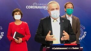 Chile vuelve a superar barrera de 1.000 casos diarios y suma 5 nuevos fallecidos