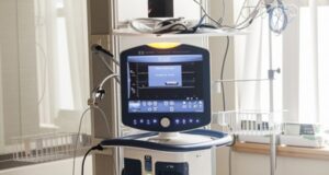 Colegio Médico y Fenats se enfrentan por ventiladores