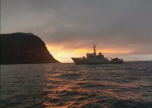 PSH Cabrales realizó mantención de señalización marítima