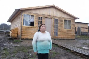 Duro drama vive una mujer a causa de graves inundaciones