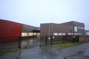 Dos funcionarios del Eleam de Punta Arenas fueron notificados de Covid positivo y otros 26  en cuarentena