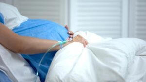 El desafío de ser madre en plena pandemia: Cómo evitar el contagio de los recién nacidos