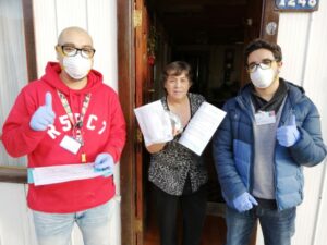 Más de 700 pacientes crónicos de Natales recibieron medicamentos en sus casas