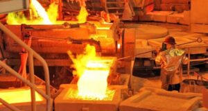 Cobre cierra cuarta semana consecutiva al alza en Bolsa de Metales